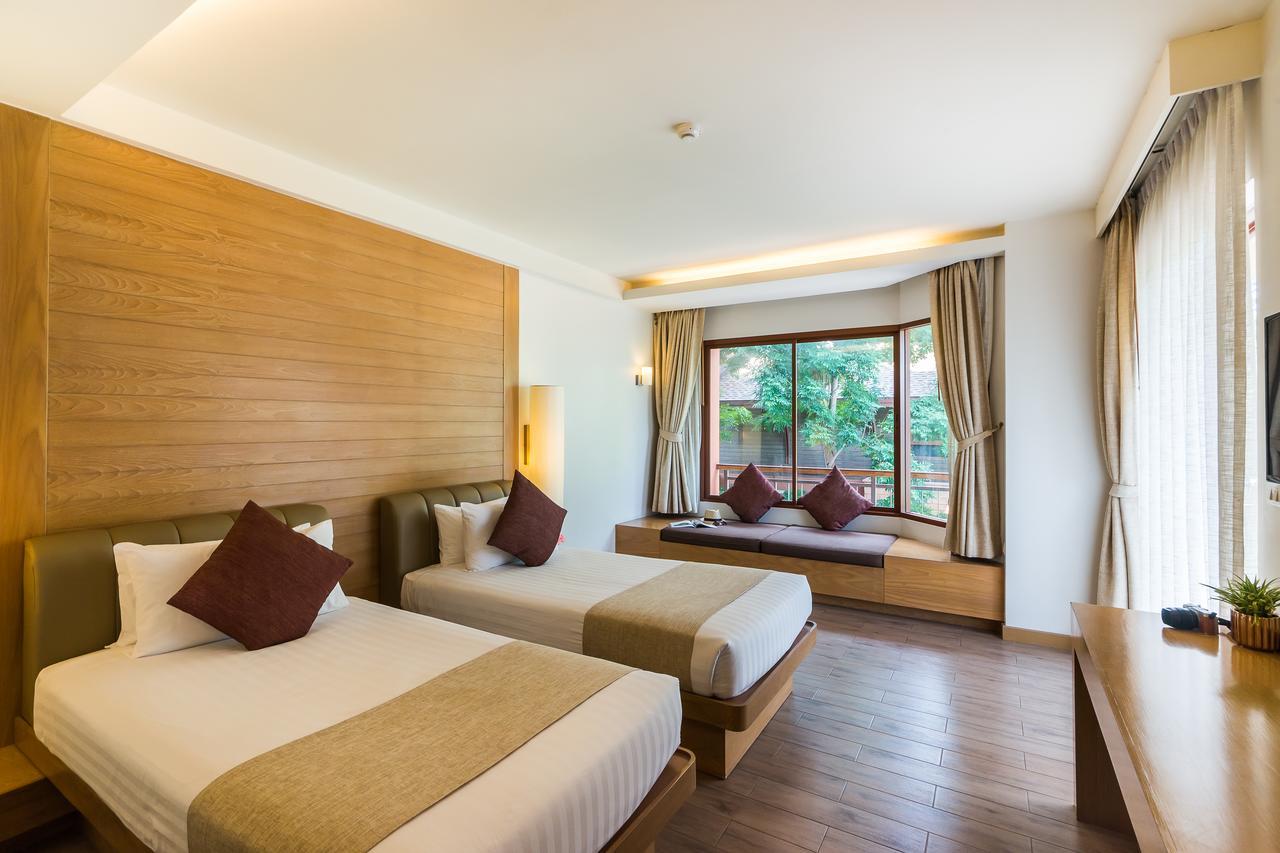 Ayrest Hua Hin Hotel Kültér fotó